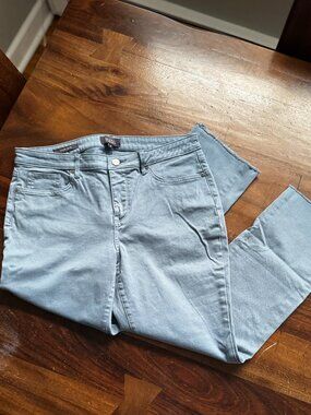 NYDJ Sheri Slim Ankle Jeans - Size 10 - Powder Blue
